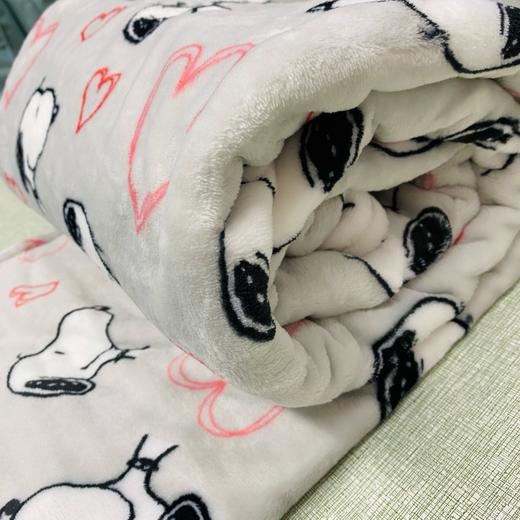 出口老美史努比满印牛奶绒毛毯 商品图5