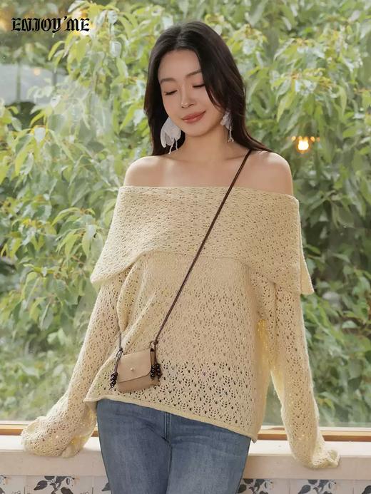 【门店同款】ENJOY春季“柔光芳序”星光织梦一字肩针织 169393701 商品图1