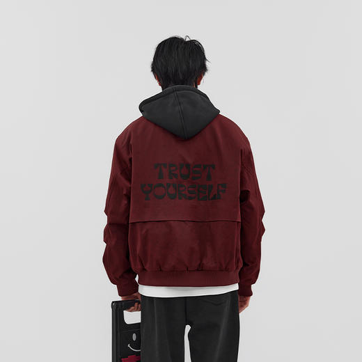 【新品上新】HX 冬季短款带帽棉服C112540013101 商品图3