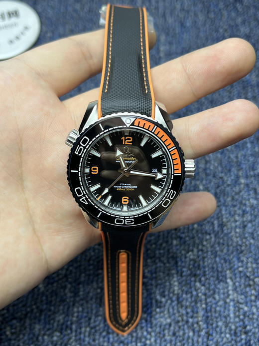 OMEGA欧米茄海马600米系列"四分之一橙" 海洋宇宙 潜水男士腕表
机芯：搭载进口西铁城 商品图1