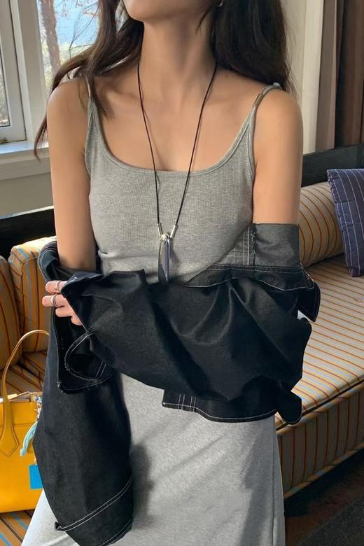 LNNNS 极简风双肩带显瘦内搭吊带连衣裙 22254 商品图1