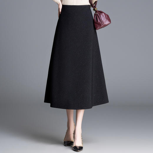 「自」全新升级【铂金会员128/天猫169/差价41】(24257)洛诗琳百搭时尚细闪半身裙2026春季中长裙高腰大摆A字裙 商品图3