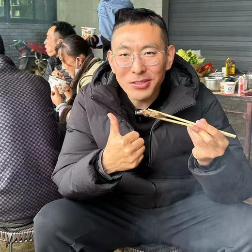 【临沧放山黑土猪 】放山跑足365天，每日山林活动量超5公里，肉质紧实不柴，天然谷物喂养，拒绝催长剂，每一口都是小时候的猪肉香 商品图8