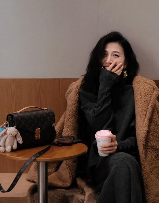 海外邮寄LV邮差包可扫码进出专柜高版 商品图13