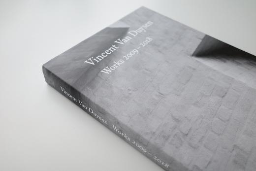 英国原版 | 比利时极简主义设计师 Vincent Van Duysen 经典作品集 2009—2018 商品图2
