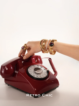 听见你的心跳，隔着电话线🎧