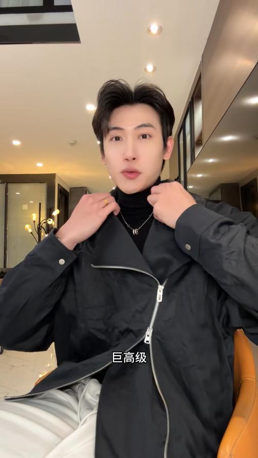 SDSA男士春夏新款痞帅男装时尚纯色褶皱斜拉链翻领夹克外套百搭 商品图0