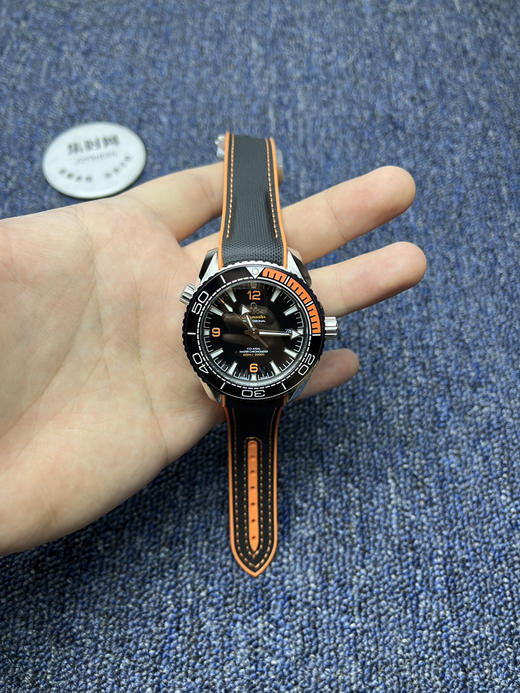 OMEGA欧米茄海马600米系列"四分之一橙" 海洋宇宙 潜水男士腕表
机芯：搭载进口西铁城 商品图0