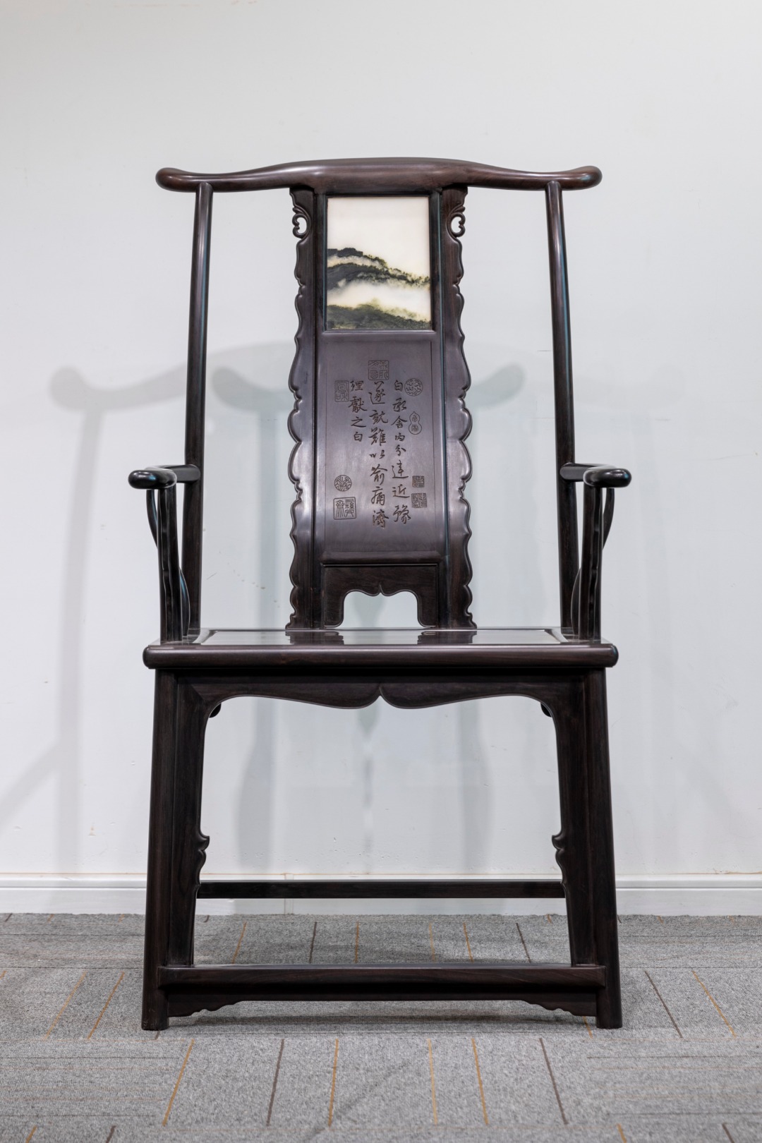 红桥红  家具严选  紫光檀（东非黑黄檀） 【云石四出头官帽椅】