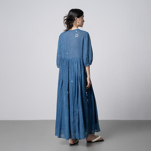 【林栖设计小店】（现货）植物染色|植物蓝手工流苏腰绳百搭2026春新款棉麻连衣裙1961139 商品图6