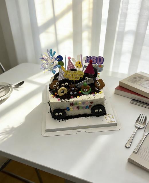 【优品系列】---【小熊方形奥利奥】儿童周岁、男生生日蛋糕 商品图1