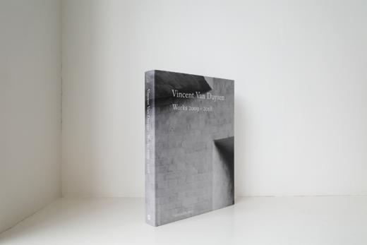 英国原版 | 比利时极简主义设计师 Vincent Van Duysen 经典作品集 2009—2018 商品图1