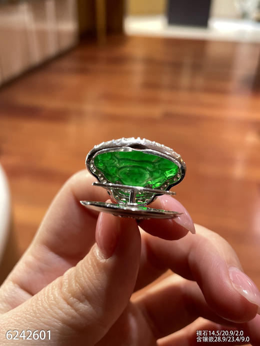 6242601，佛公吊坠。具体价格微信咨询 商品图6