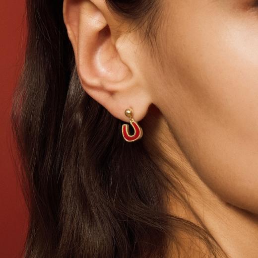 Neverfar 跃马逐光系列跃马逐光红玛瑙马蹄耳环小号 商品图0