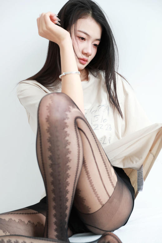 松弛感字母t恤，浪漫法式半袖。慵懒氛围气质圆领全棉t恤E012968 商品图0