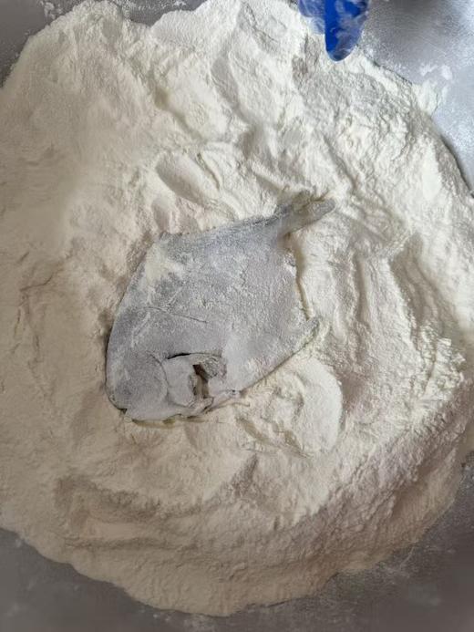 手作炸鱼组合丨渤海湾野生鱼，自家花生油炸制，金黄酥脆，解冻后空气炸锅加热8分钟即食。⭐️顺丰快递 商品图5