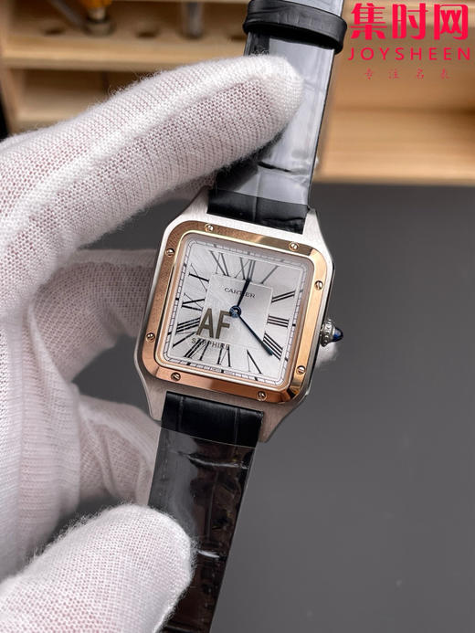 AF卡地亚山度士杜蒙系列 桑托斯大号 中性腕表 成熟魅力之典范 表盘尺寸43.5X31.4mm 小手腕男生福音 商品图1