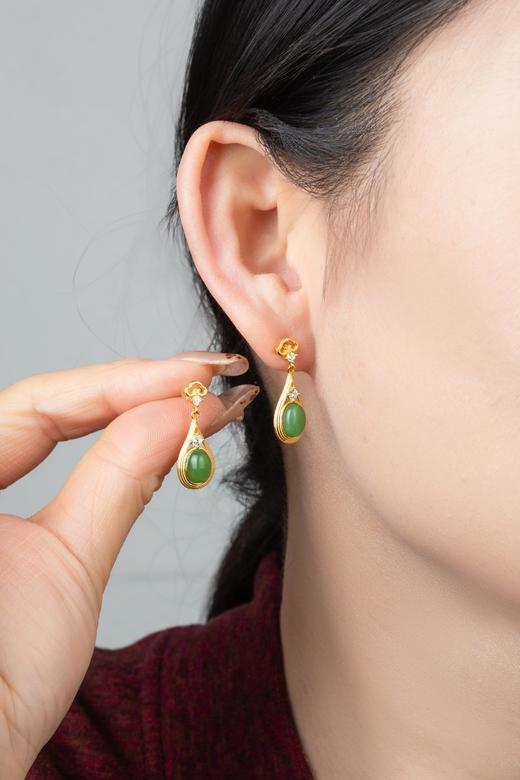 【带证书】【和田玉专场】【金属配件均为925银】💚多款吊坠、耳饰，耳畔摇曳的翠色生姿，颈间垂落的静谧流光。每一件，都是时光沉淀的礼物 商品图10