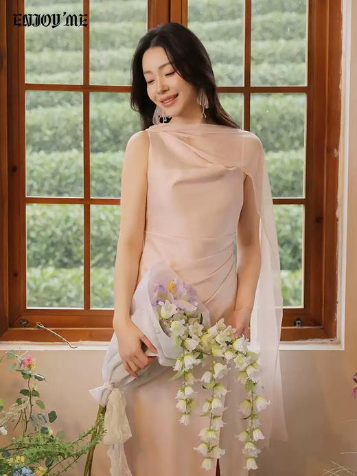 【门店同款】ENJOY春季“柔光芳序”缪斯飘带连衣裙 169099923 商品图1