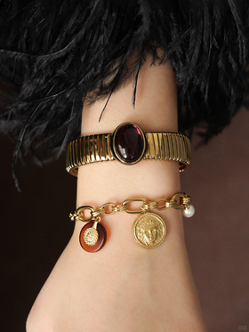 解锁N种风格！角斗士不同叠戴风格来了！