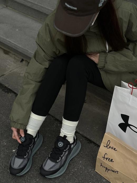 安德玛BOA旋钮HOVR底跑鞋 | 免系带设计穿脱便捷、HOVR缓震科技软弹回弹、适合跑步、训练等多种运动场景、脚感舒适 商品图1