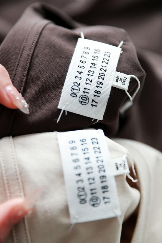 松弛感字母t恤，浪漫法式半袖。慵懒氛围气质圆领全棉t恤E012968 商品图1