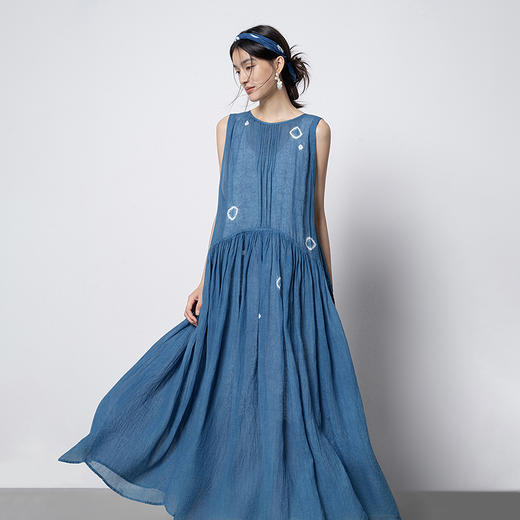 【林栖设计小店】植物染色|手工植物蓝苎麻宽松显瘦2026春新款无袖连衣裙1961138 商品图0