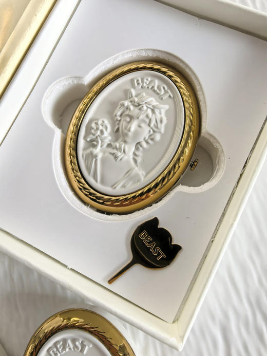 【秒杀价已调 直接拍】野兽派 随身 植物香膏 复古鎏金 随身巴洛克艺 一触即生香 优雅随身行 商品图7