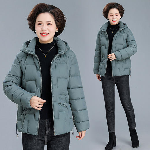 中老年短款棉衣女妈妈婆婆款宽松大码连帽羽绒棉服保暖外套 商品图2