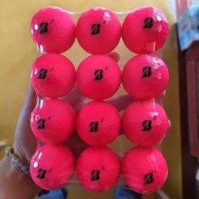 大B高尔夫彩球:高性能色彩设计适合二三层远距离下场球