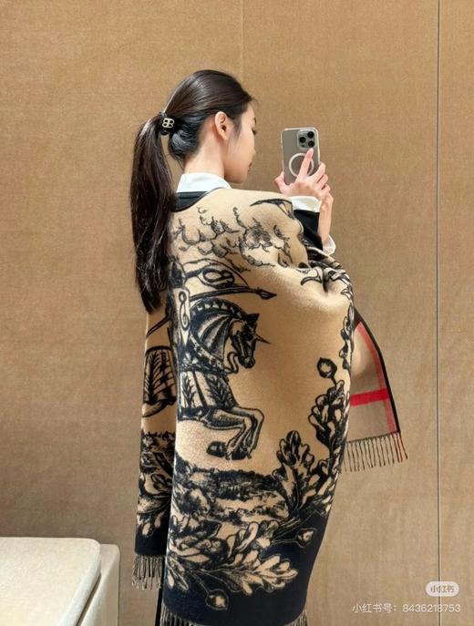 巴宝莉 新《战马双面斗篷》美拉德色 深浅二色(DSX) 商品图4