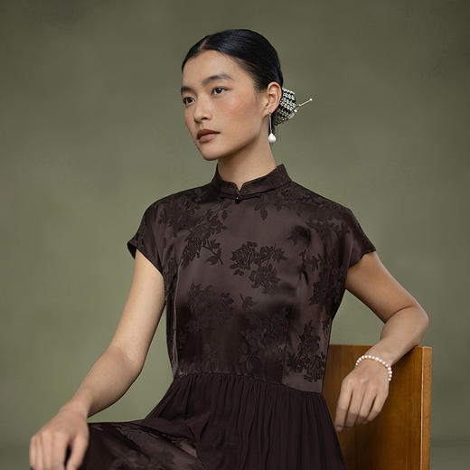 【林栖设计小店】鎏光溯影|新中式拼桑蚕丝飞片2026春新款改良旗袍连衣裙1961172 商品图2