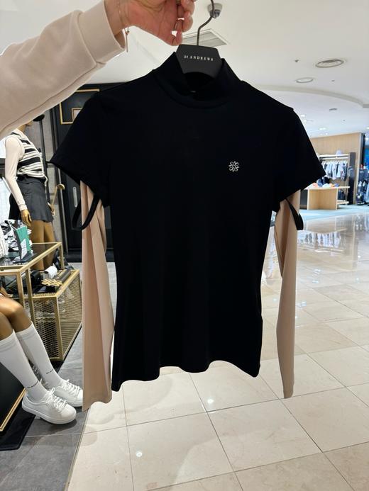 St家新款女士冰丝防晒袖立领上衣来啦！渠道高品质❗️冲冲冲！！！大家一起做活力少女！有颜值有功能！这件防晒衣很绝！他们家真的很会设计了！ 商品图0