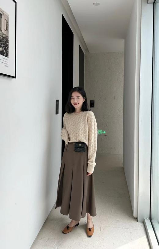 【高级老钱风羊绒毛衣】2026经典扭花棒棒针羊绒毛衣！绞花针织毛衣！ 商品图0