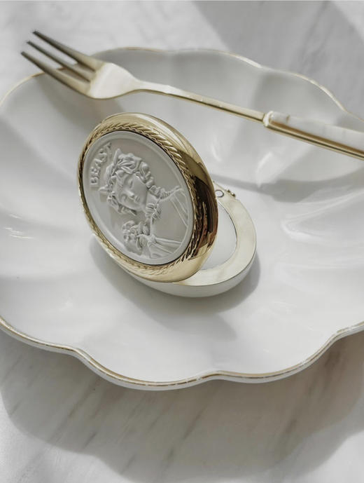 【秒杀价已调 直接拍】野兽派 随身 植物香膏 复古鎏金 随身巴洛克艺 一触即生香 优雅随身行 商品图6