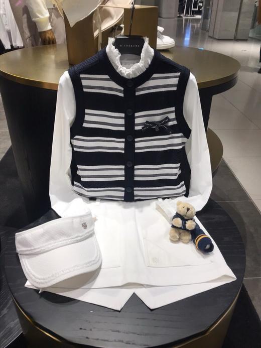 St家新款女士条纹蝴蝶结🎀胸针针织背心小开衫来啦！本季主打薄款小背心，快来省钱！料子绝好！这组纱线，来自于🇯🇵最负盛名的功能纱线供应商， 也同时提供给一线顶奢，依然是老渠道出品！ 商品图1