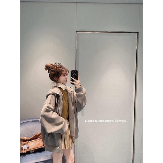 金蘑菇菇 少女时期 miu系格子系列 / 早秋知识分子 100wool开衫 商品图4