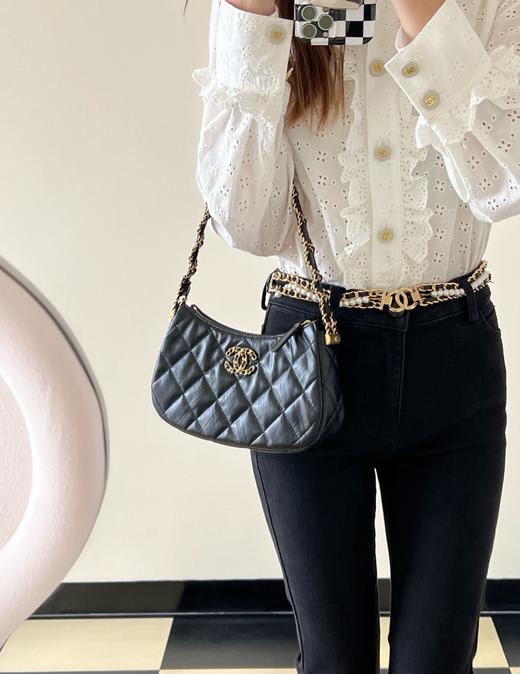 香奈儿 23K 19系列腋下包 菱格皮穿链 牛皮 腋下手提单肩包（LZ） 商品图2