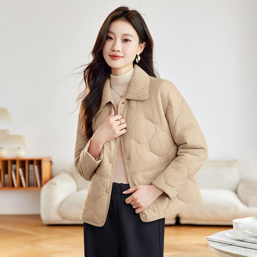 「自」全新升级【铂金会员293/天猫399/差价106】(04408)洛诗琳新款翻领菱格外套2026春季小个子短款轻薄夹棉外套 商品图3