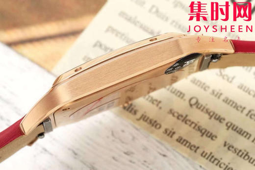 AF卡地亚山度士杜蒙系列 桑托斯大号 中性腕表 成熟魅力之典范 表盘尺寸43.5X31.4mm 小手腕男生福音 商品图7