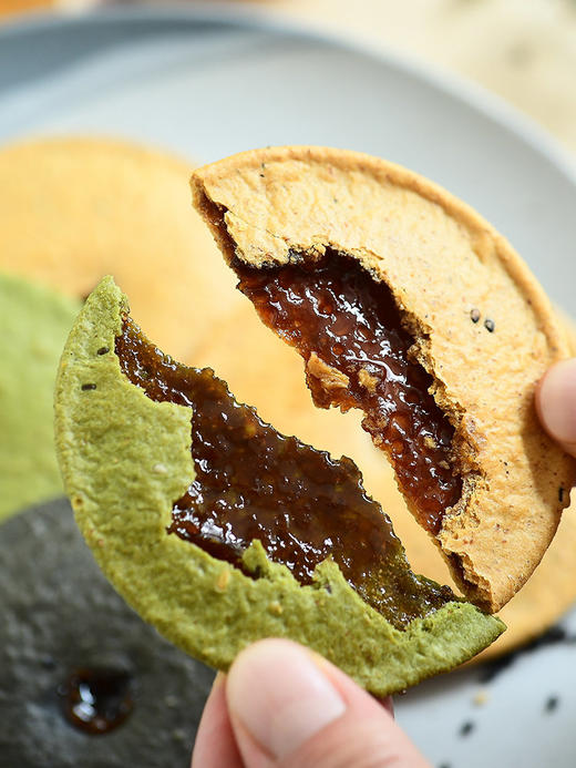 新品！经典传统小吃 古早味肚脐饼！【一方云拾肚脐饼】三色三味新混搭！外酥内软，满口小麦和地瓜的香气，把怀旧派和尝鲜党的快乐一起打包！ 商品图4