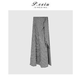 04-1潘依绣丁丁宠粉经典黑白棋盘格半身裙Q17634