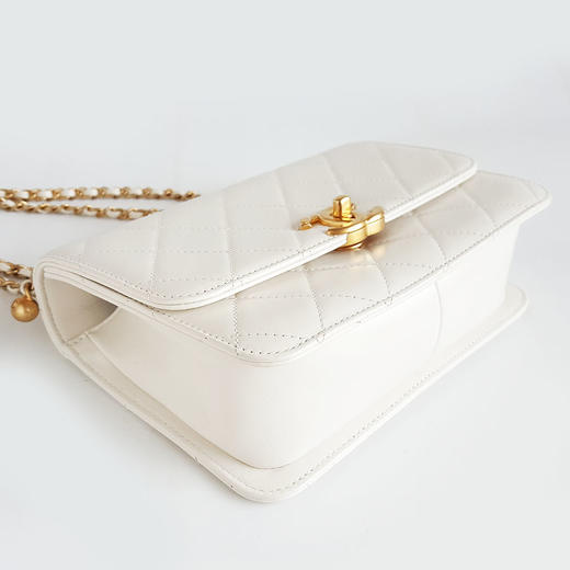 【95新】CHANEL香奈儿AS2649 B05973 10601 21A白色双金珠链条包单肩斜挎包女士260126NJS33 商品图6