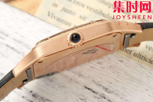 AF卡地亚山度士杜蒙系列 桑托斯大号 中性腕表 成熟魅力之典范 表盘尺寸43.5X31.4mm 小手腕男生福音 商品图6