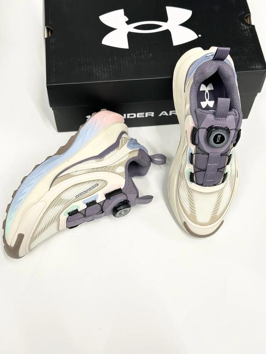 安德玛BOA旋钮HOVR底跑鞋 | 免系带设计穿脱便捷、HOVR缓震科技软弹回弹、适合跑步、训练等多种运动场景、脚感舒适 商品图6