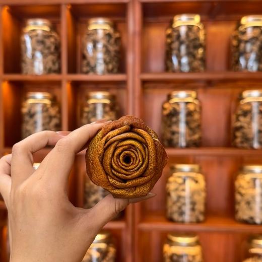 🎁送礼送出新高级丨一朵“永不凋谢的花”🌹【六年陈化新会陈皮玫瑰花】赠陈皮花手有余香，品陈皮花茶忆佳人☕️ 商品图4