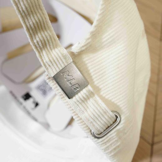 【秒杀价已调 直接拍】秋冬刚需 MLB 复古 软糯灯芯绒 鸭舌帽 商品图13