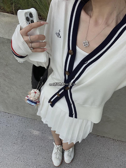 金蘑菇菇 oni松弛的一天 /经典撞色条纹淡颜小白花系开衫+吊带 商品图1