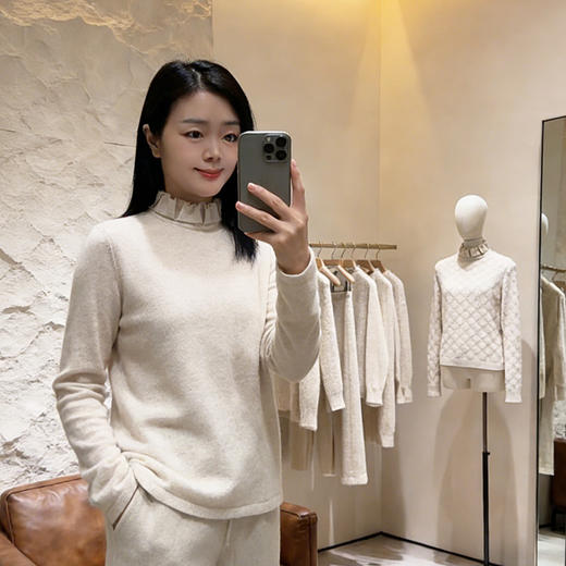 MENG·【迷恋】100%小山羊绒时尚显瘦花边领羊绒衫 商品图1