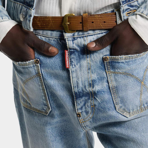 DSQUARED2 男士字母徽标贴片70年代风格修身牛仔裤 蓝色 S74KB1130 S30839 470 商品图2